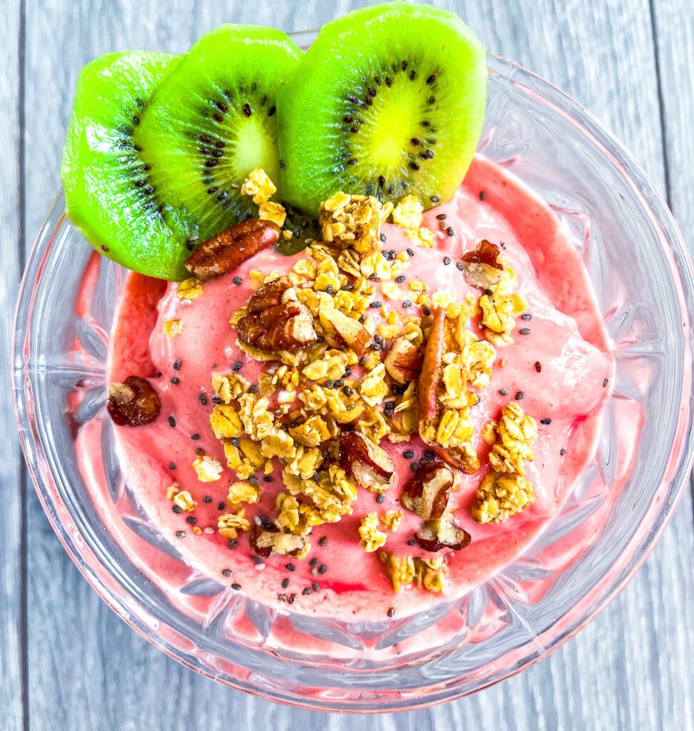 Tropical Smoothie Bowl with Yogurt Tasty Recollections