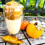 make aheas pumpkin spice latte in tall glass