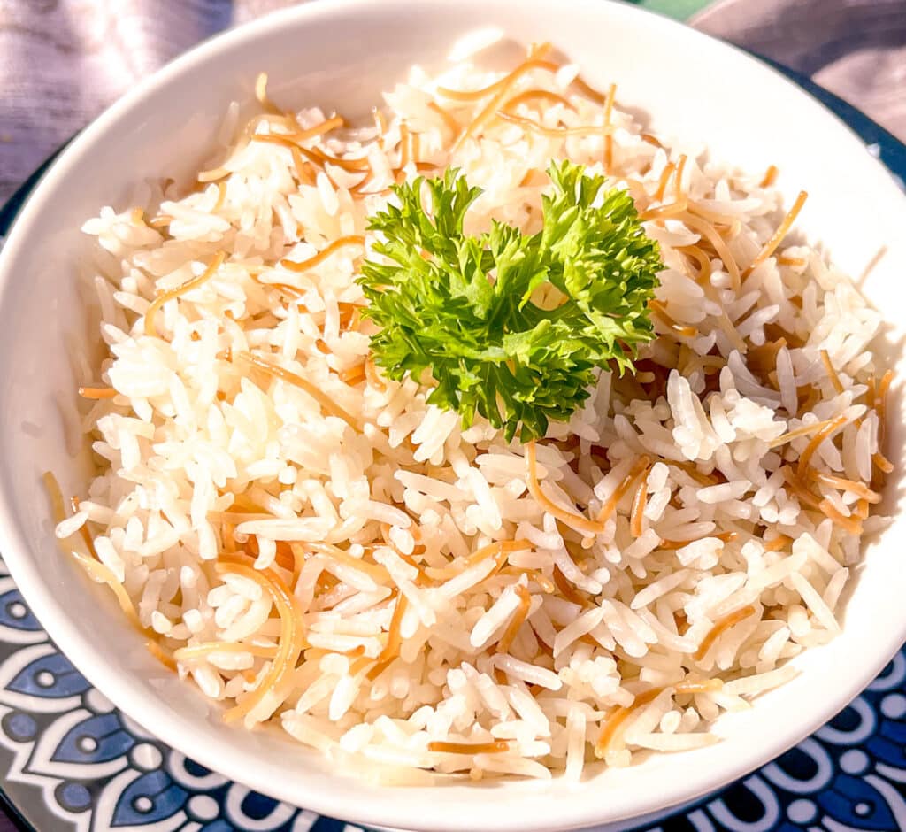Mediterranean rice with vermicelli noodles