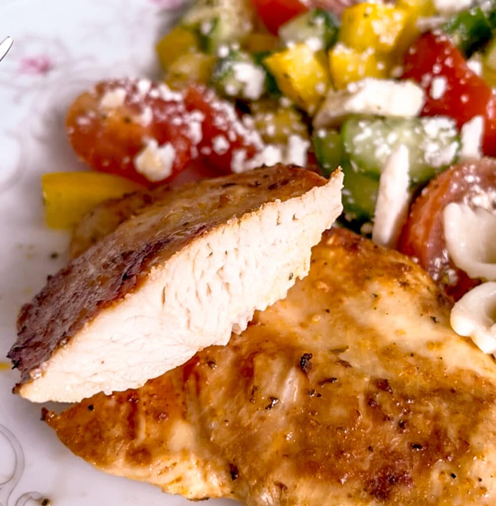 sliced juicy airfryer chicken