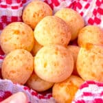 pao de queijo