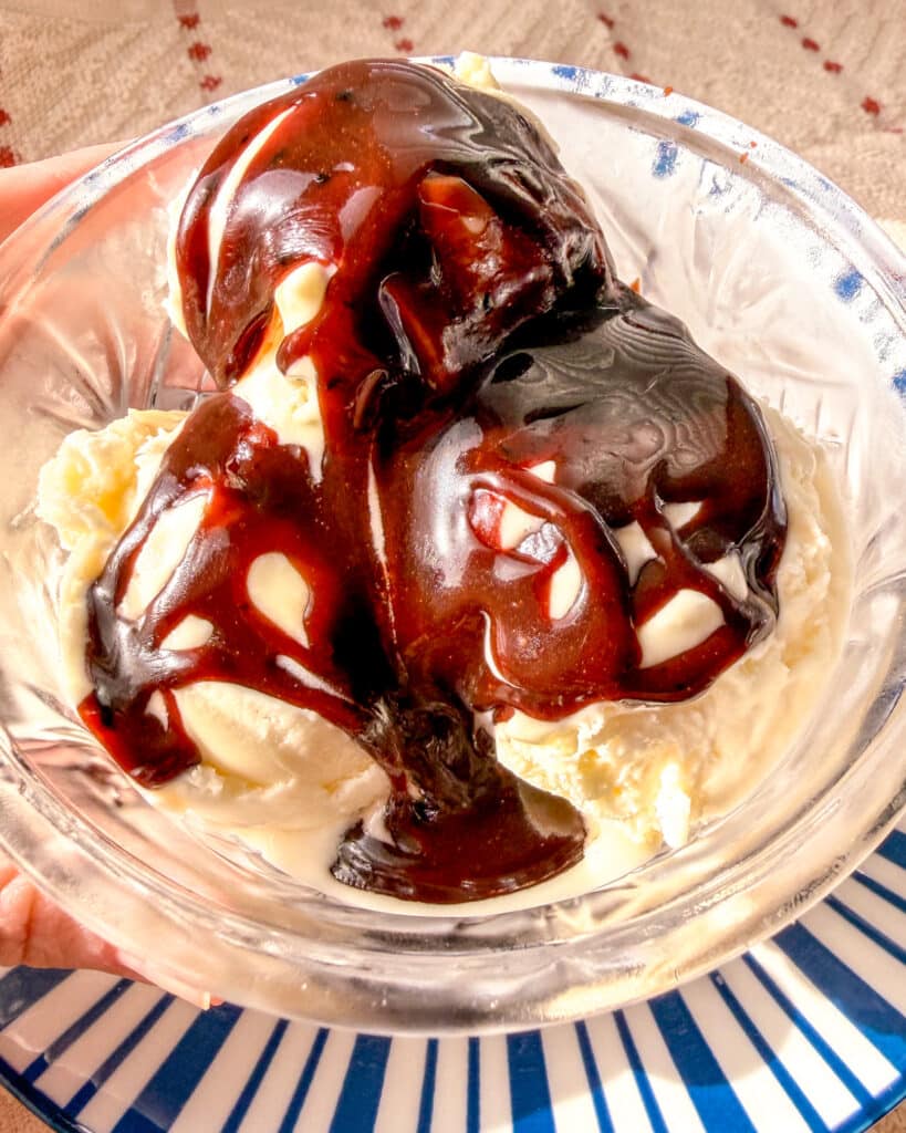chocolate sauce on ice cream