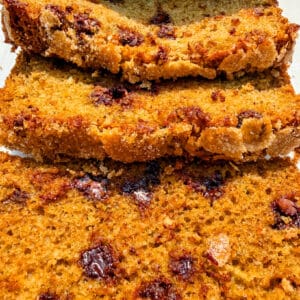 zucchini bread with chocolate chips