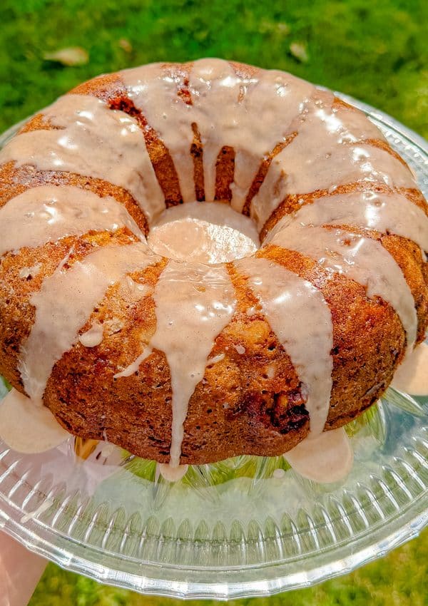 Banana Cake with Cinnamon Glaze